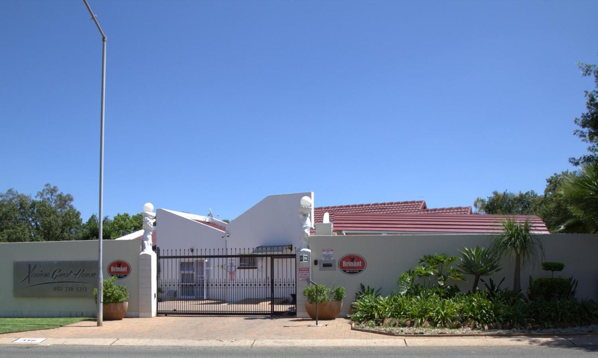 Xaviera Guest House Pretoria-Noord Esterno foto